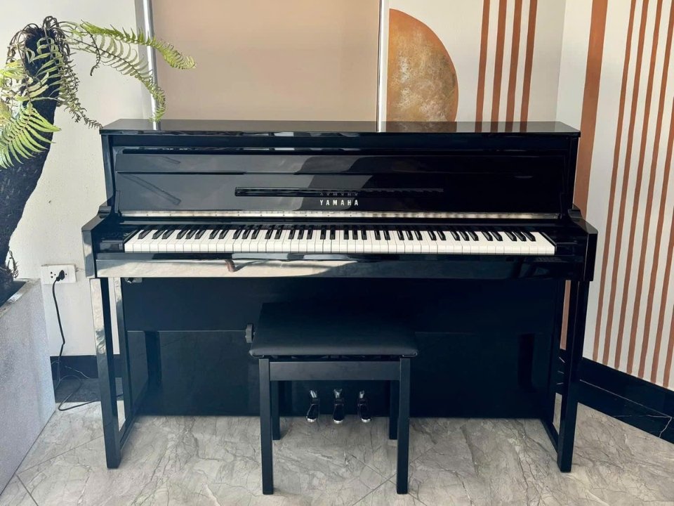 Chi tiết bàn phím và bộ máy cơ của Yamaha NU1 PE