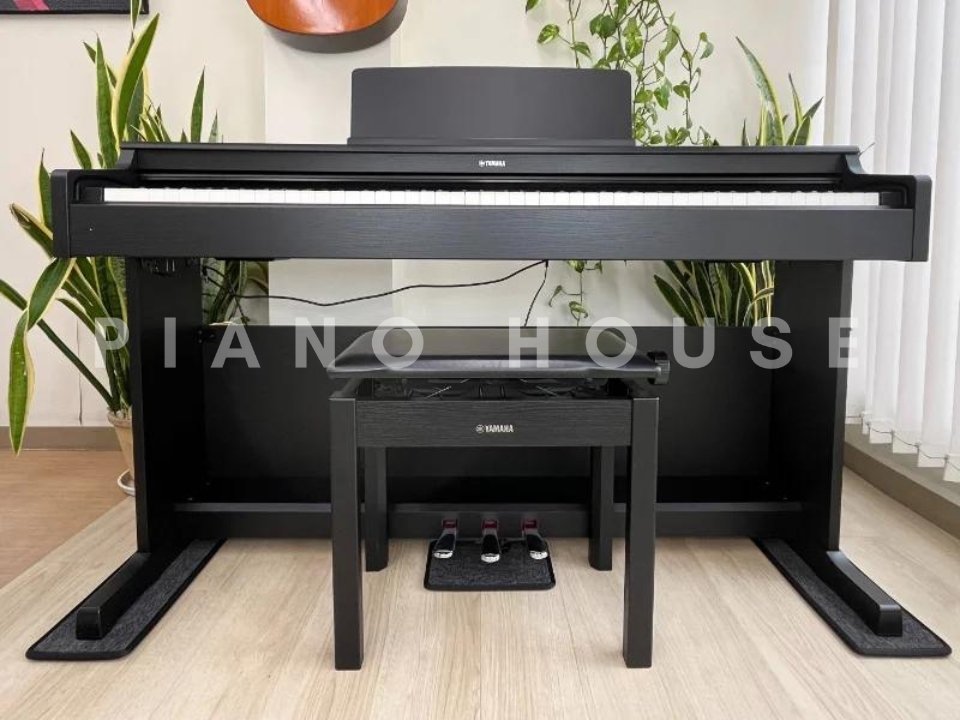 Chi tiết hệ phím GH3 với bề mặt phủ Ivory trên YAMAHA YDP-164 B