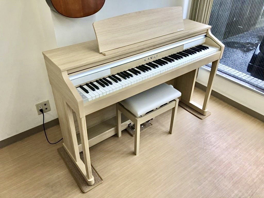 Đàn piano điện KAWAI CA17 LO màu gỗ sáng sang trọng