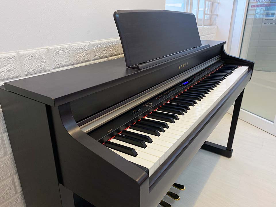 Góc nghiêng bàn phím và bảng điều khiển của KAWAI CN350GP