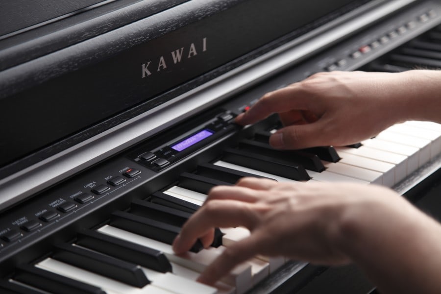 Toàn cảnh thiết kế sang trọng của đàn piano điện KAWAI CN340 GP màu đen