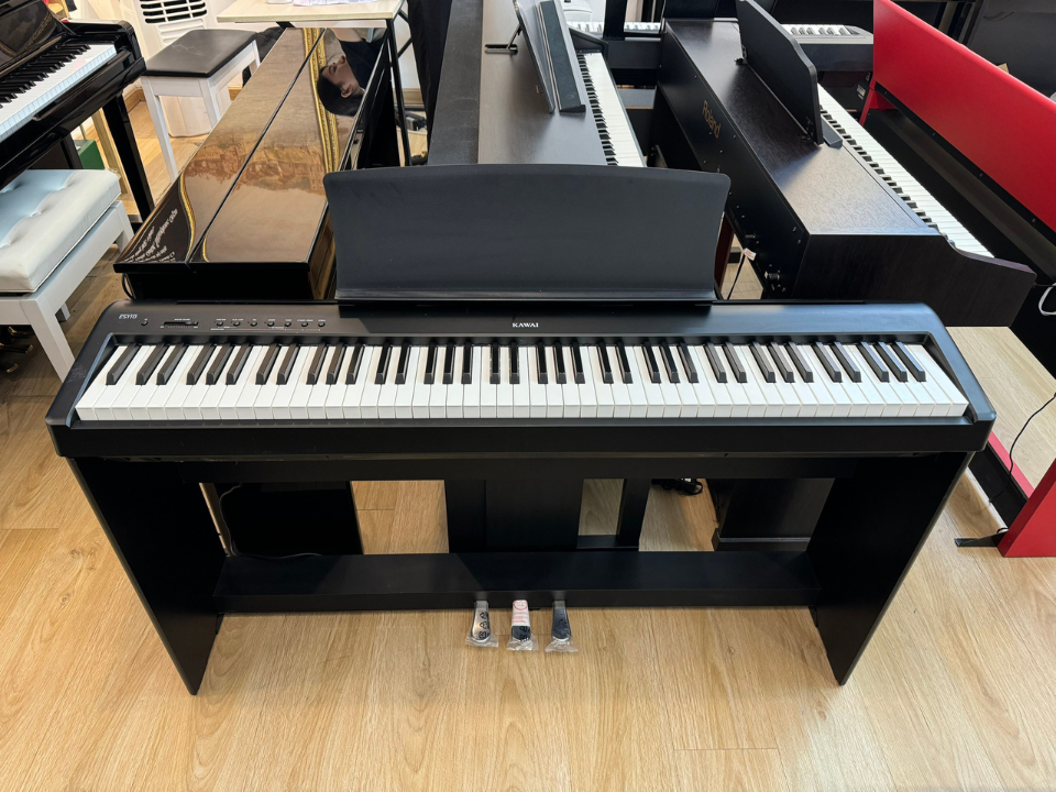 Đàn Piano Điện Kawai ES110 B màu đen sang trọng