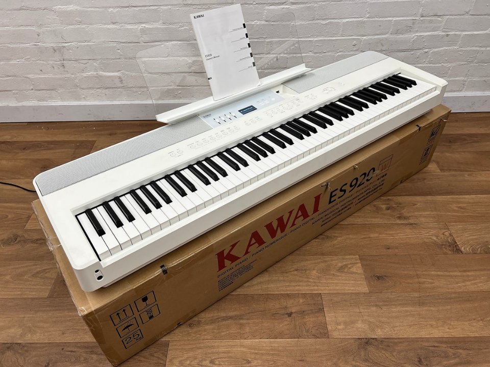 KAWAI ES920 WH (USED) - Đánh giá chi tiết tại Piano House
