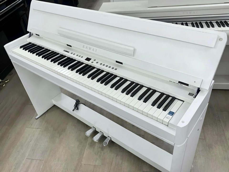 Toàn cảnh đàn piano KAWAI LS1 WH trong không gian phòng khách