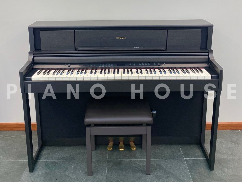 Góc nhìn tổng thể đàn ROLAND LX-705 CB thiết kế đứng sang trọng