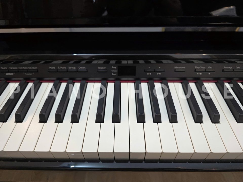 ROLAND DP-990RF PE - Ảnh thực tế 8