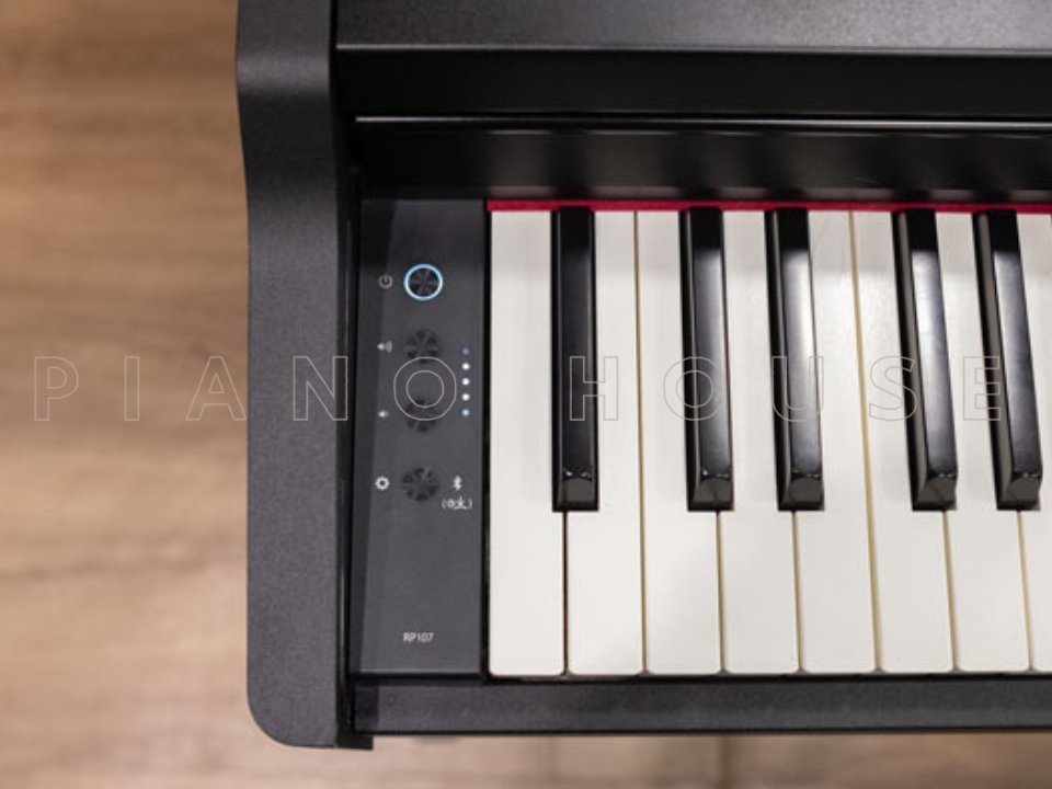 ROLAND F107 (Used) - Ảnh thực tế 3