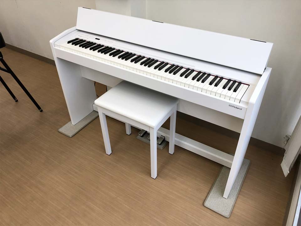 Hình ảnh chi tiết ROLAND F-140 WH (USED) góc chụp 2