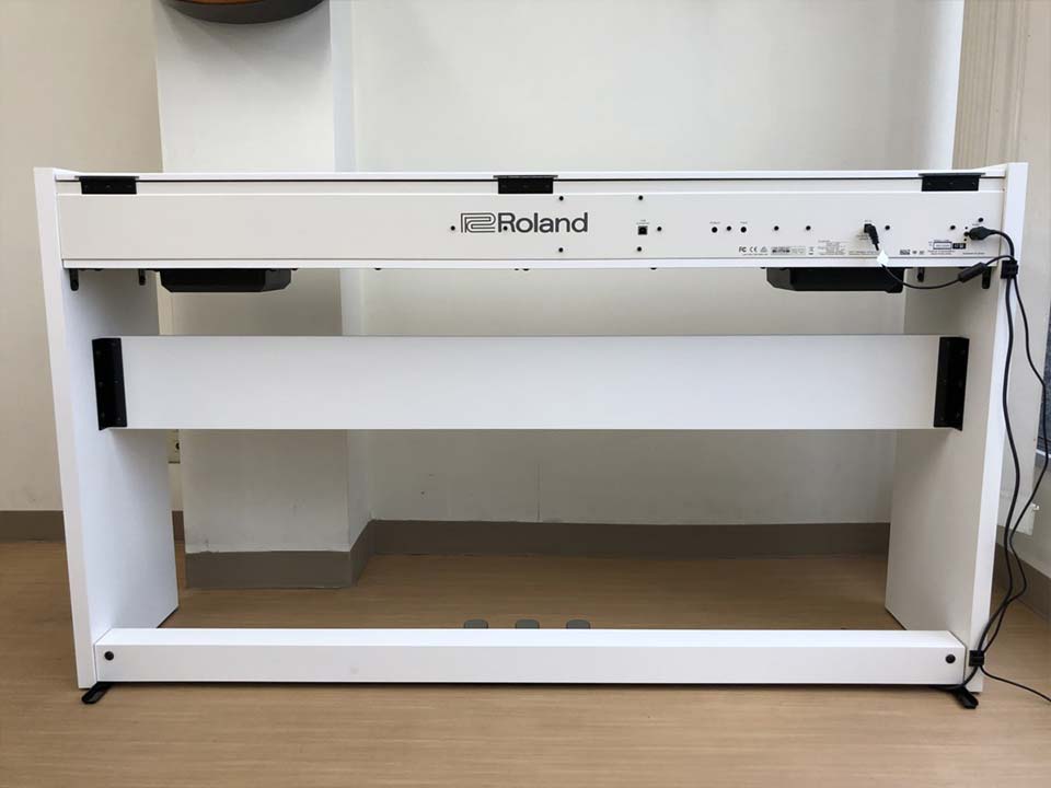 Chi tiết đàn ROLAND F-140 WH (USED) - Hình 4