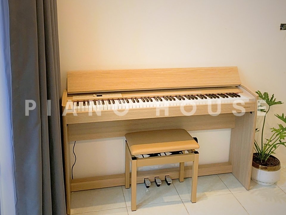 ROLAND F701 LA - Đánh giá chi tiết tại Piano House
