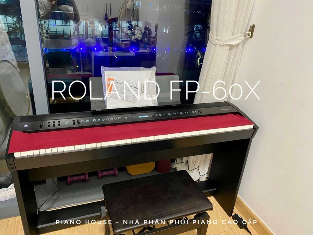 Hình ảnh chi tiết Roland FP-60X BK góc chụp 2