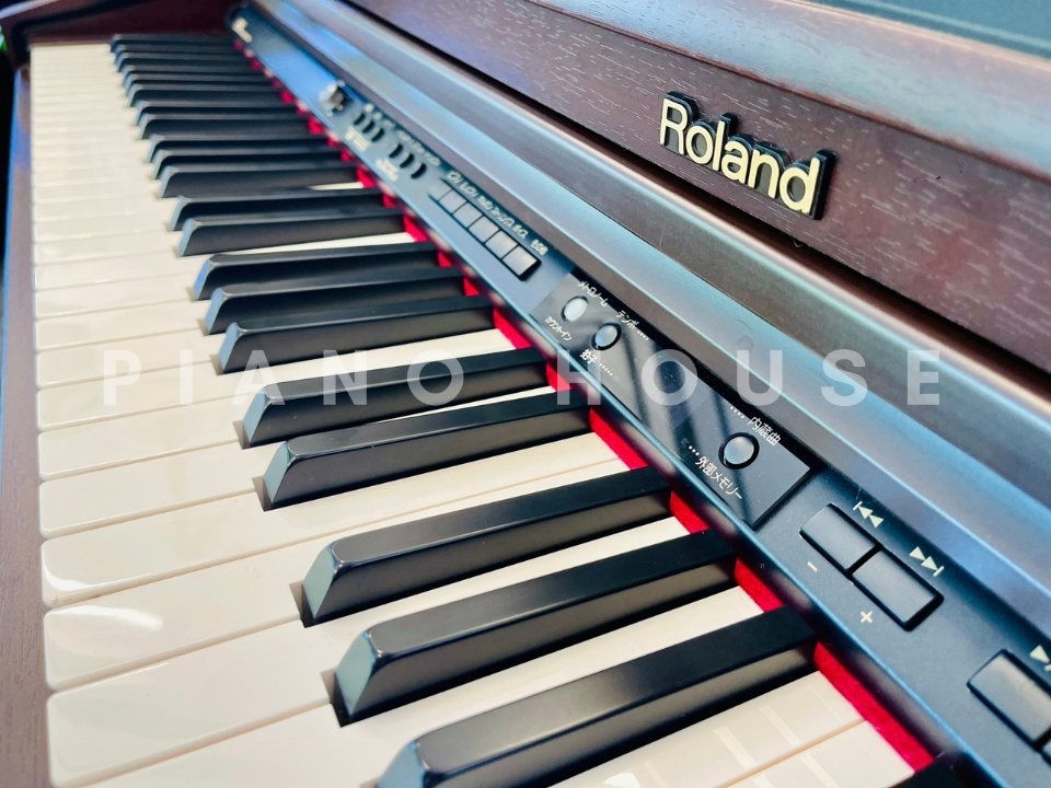 Chi tiết đàn ROLAND HP-203 MH - Hình 4