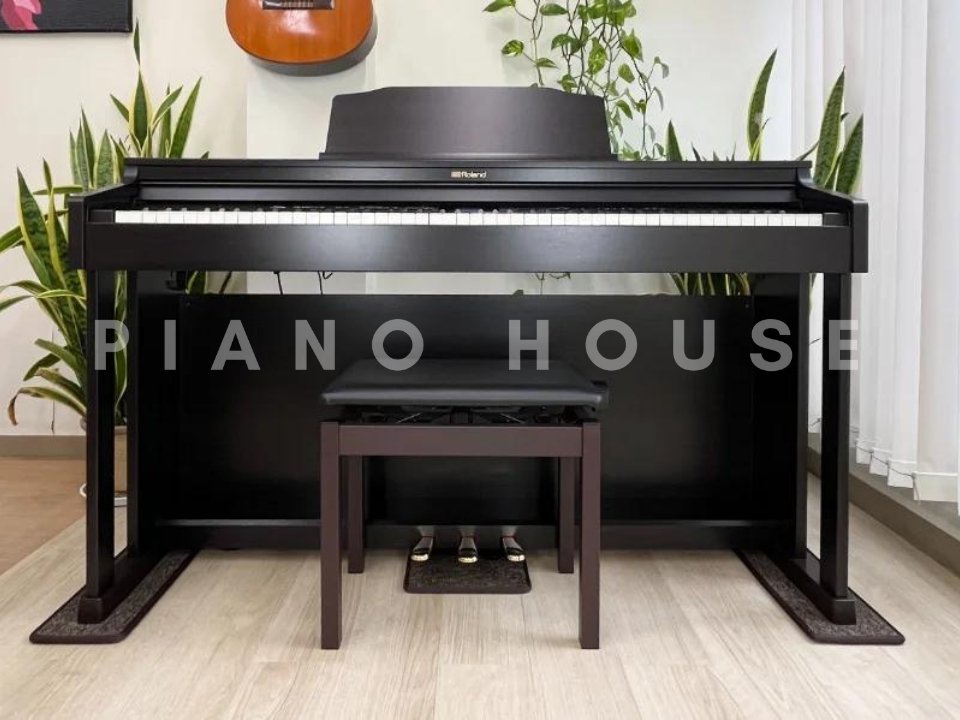 ROLAND HP-601 RW - Ảnh thực tế 3