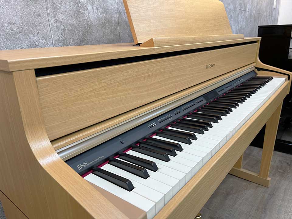 Chi tiết đàn ROLAND HP-605 LW - Hình 4