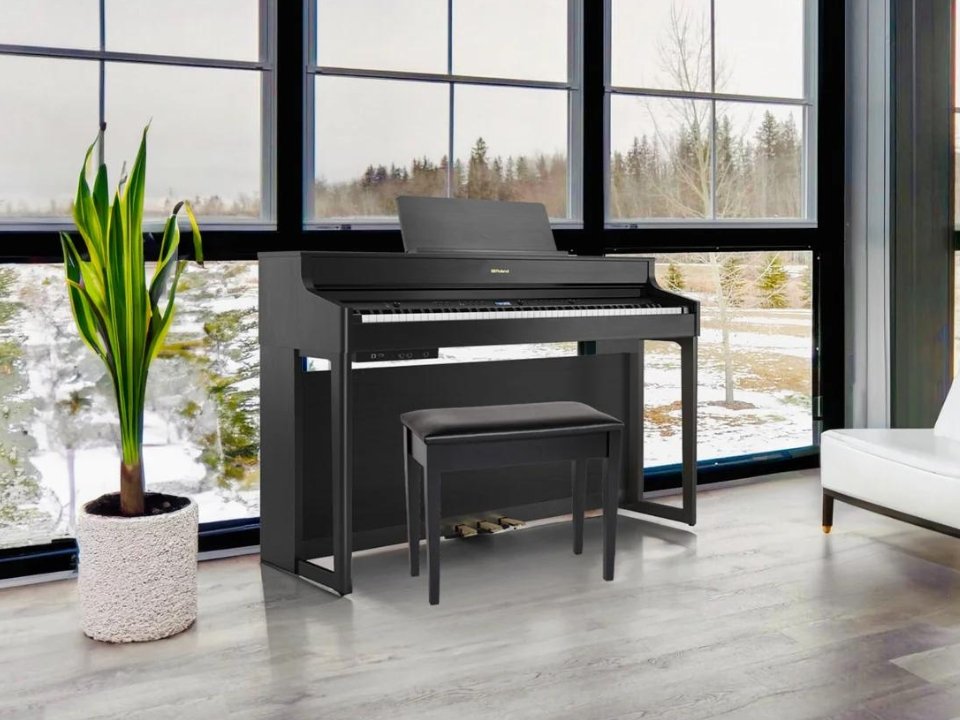 ROLAND HP-702 CB - Đánh giá chi tiết tại Piano House