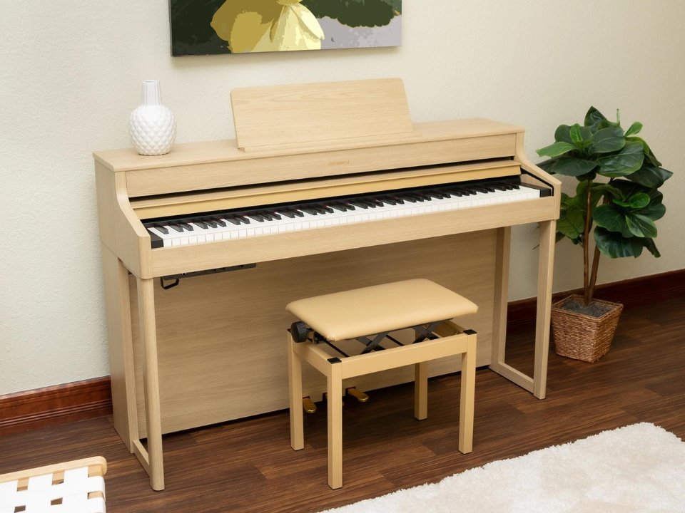 ROLAND HP-702 LO - Đánh giá chi tiết tại Piano House