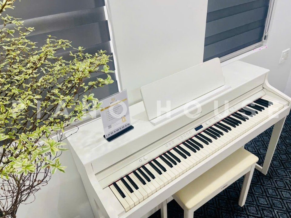 Hình ảnh chi tiết ROLAND HP-702 WH góc chụp 2