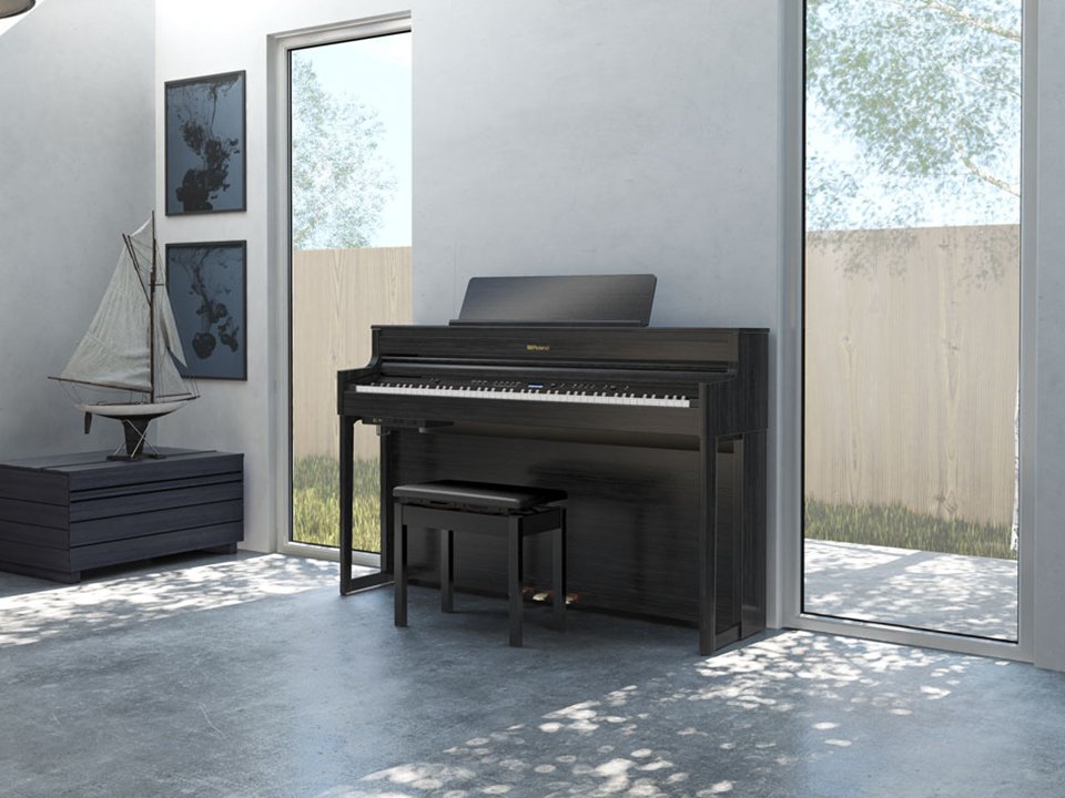 ROLAND HP-704 CB - Đánh giá chi tiết tại Piano House