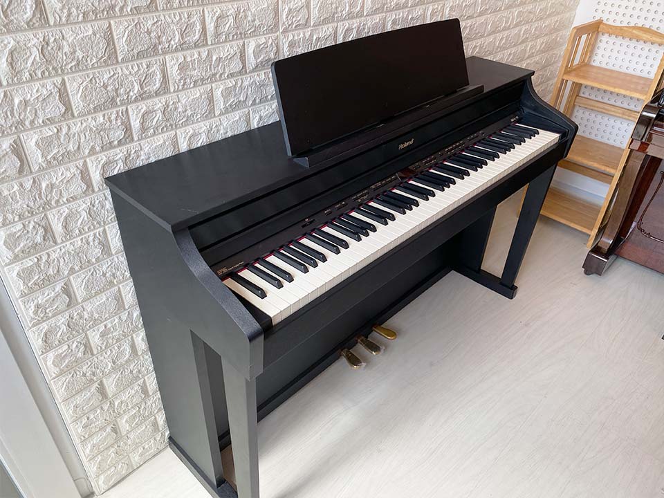 ROLAND HP-505 SB - Ảnh thực tế 3