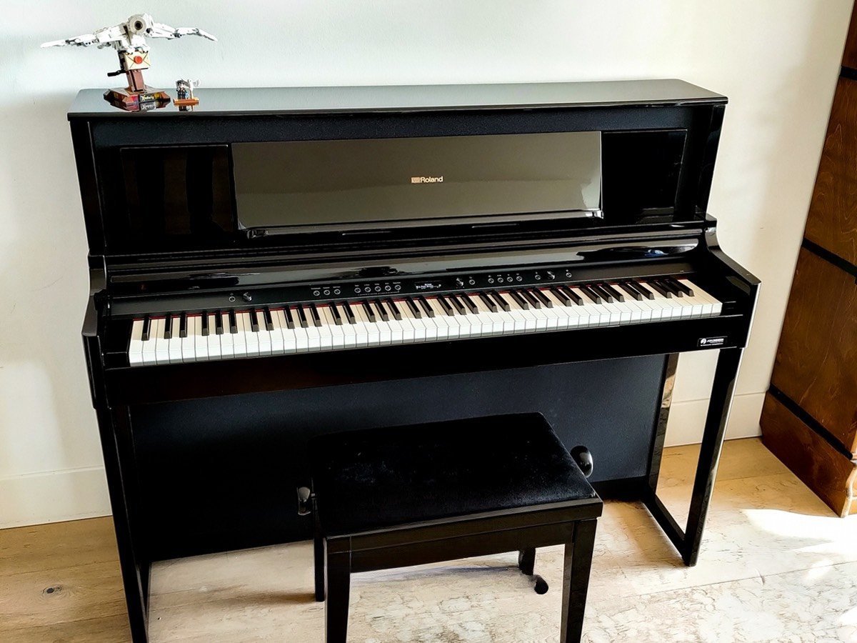 ROLAND LX-706 PE New - Đánh giá chi tiết tại Piano House