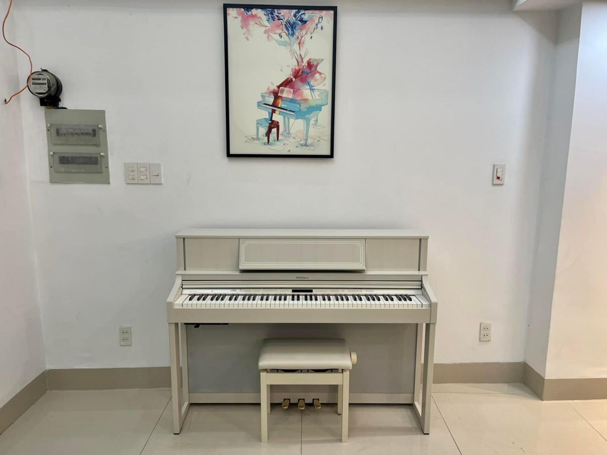 ROLAND LX-7 - Đánh giá chi tiết tại Piano House