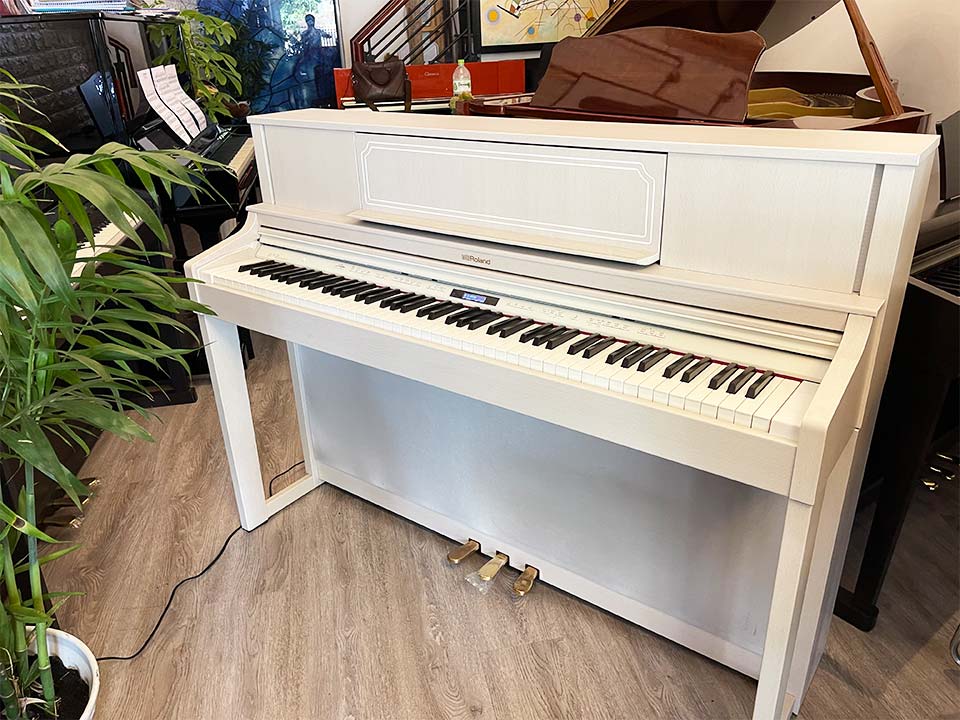 ROLAND LX7 GP WA - Đánh giá chi tiết tại Piano House