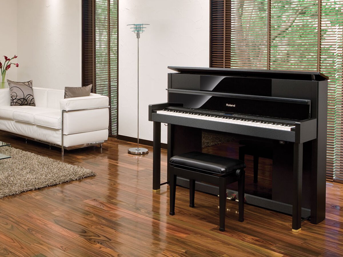 ROLAND LX-10 BK - Đánh giá chi tiết tại Piano House