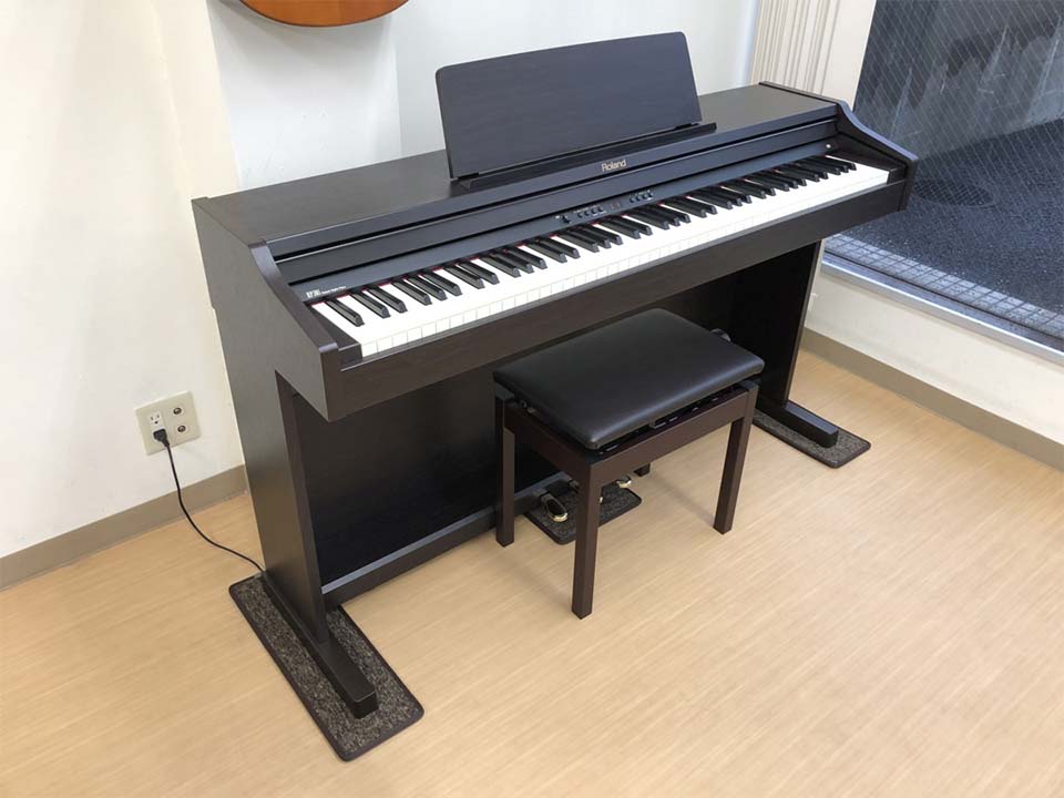 ROLAND RP-301 RW - Đánh giá chi tiết tại Piano House