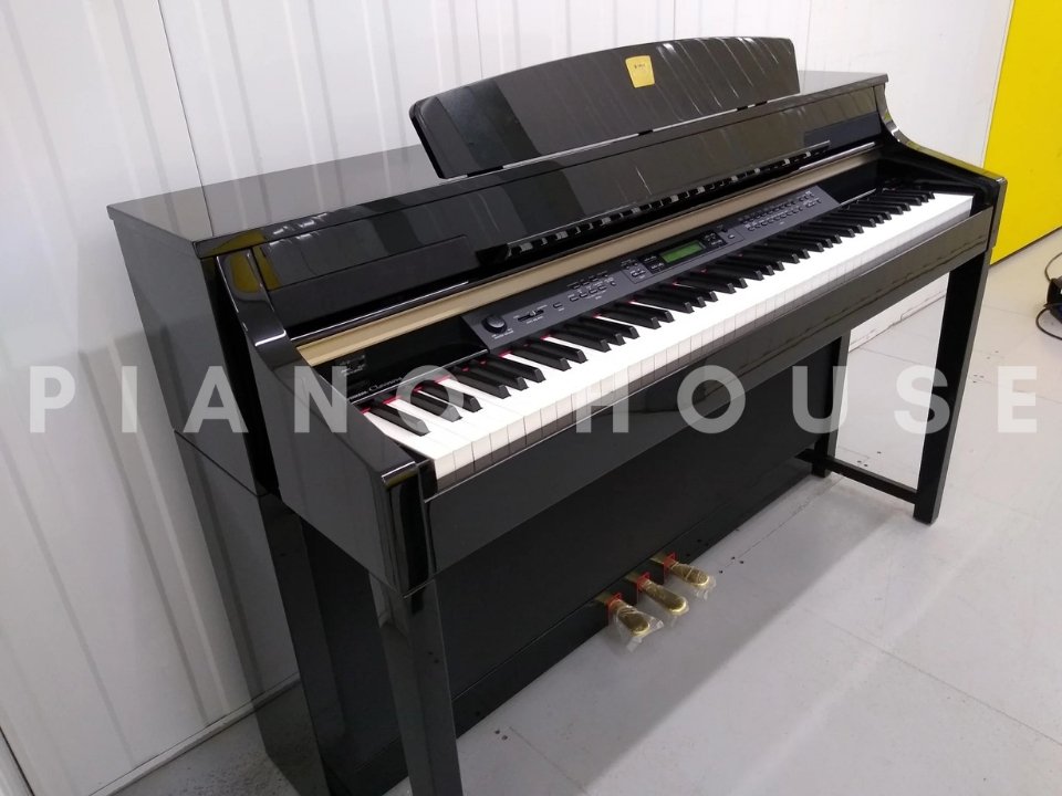 Cận cảnh YAMAHA CLP-380 PE tại Piano House