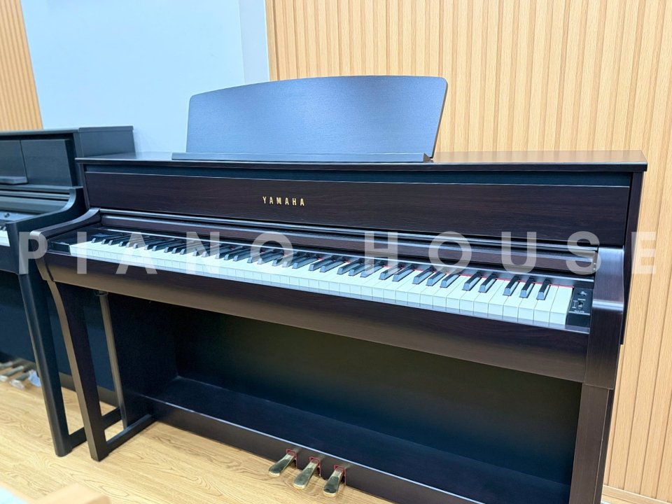 Hình ảnh chi tiết YAMAHA CLP-775 R (USED) góc chụp 2