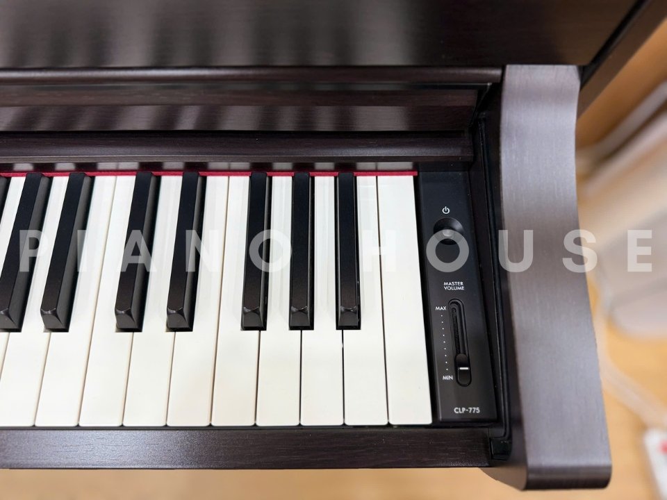 Hình ảnh chi tiết YAMAHA CLP-775 R (USED) góc chụp 7