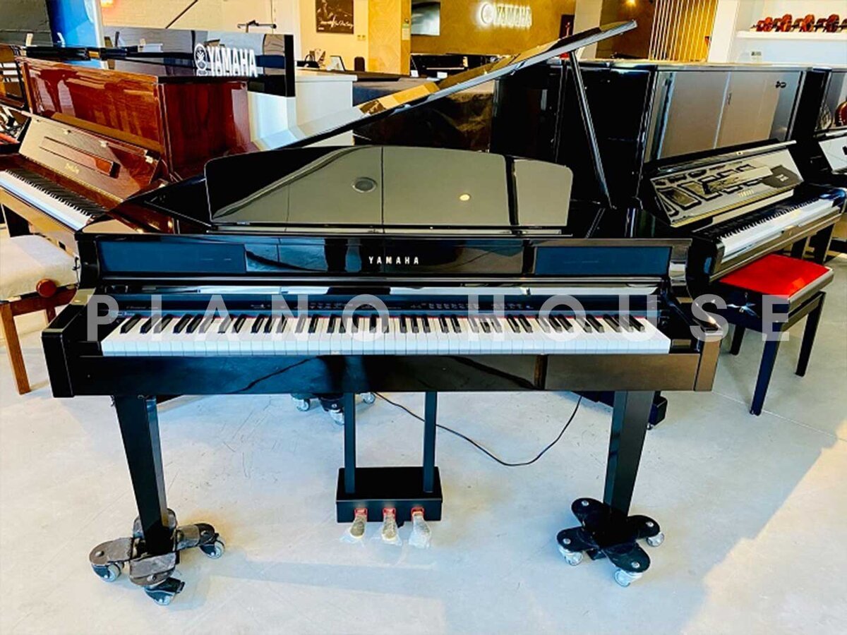 Hình ảnh chi tiết YAMAHA CLP-465GP PE góc chụp 2