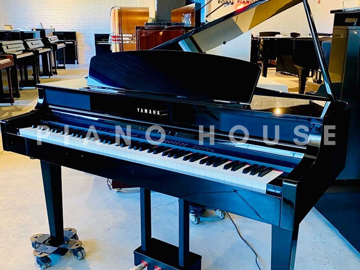 YAMAHA CLP-465GP PE - Ảnh thực tế 3