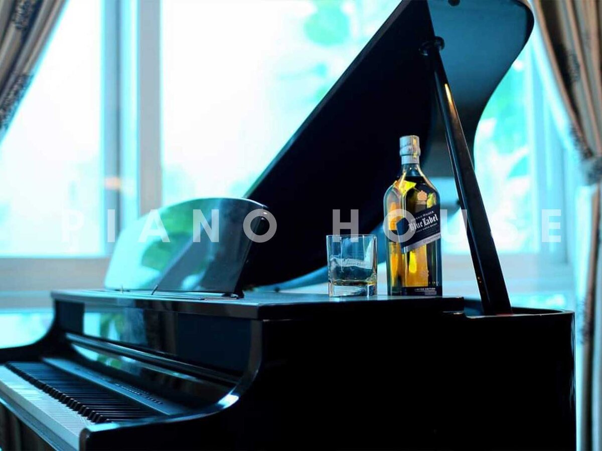 Cận cảnh YAMAHA CLP-465GP PE tại Piano House