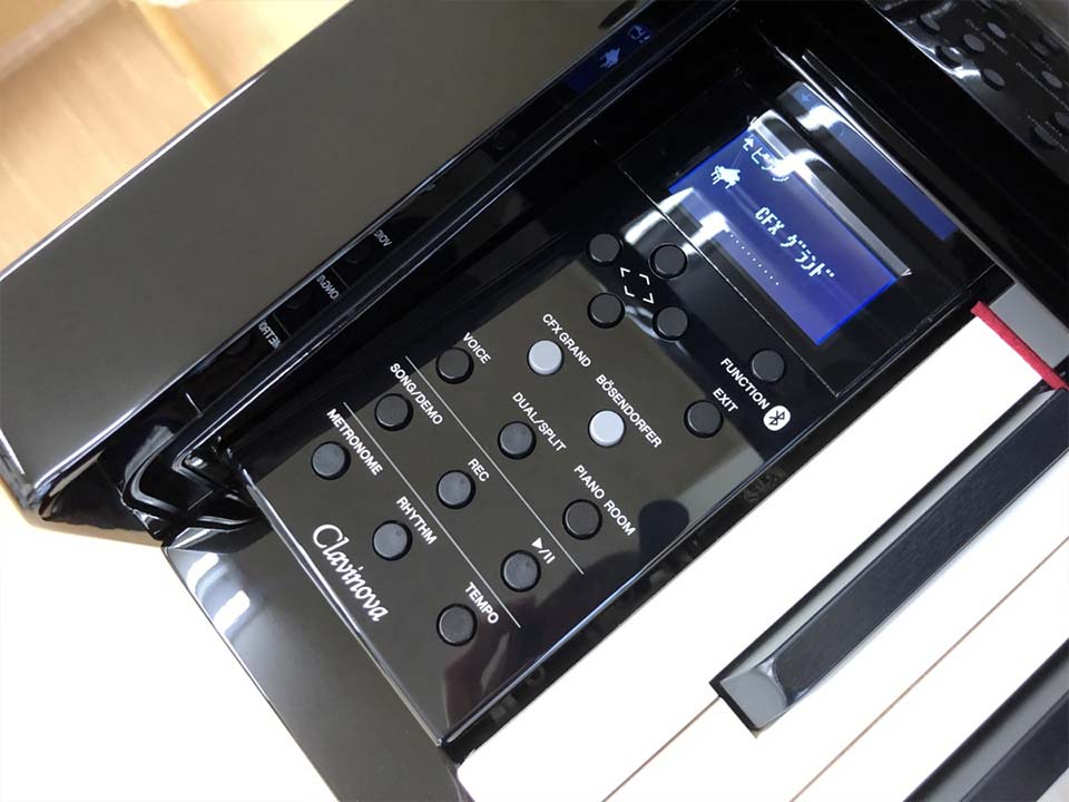 Chi tiết đàn YAMAHA CLP-645 PE - Hình 4