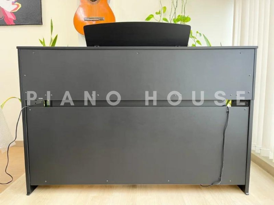 Chi tiết đàn YAMAHA CLP-675 B - Hình 4