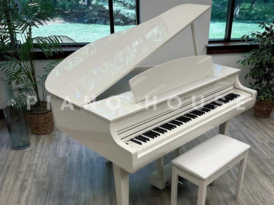 YAMAHA CLP-765GP WH (USED) - Ảnh thực tế 3