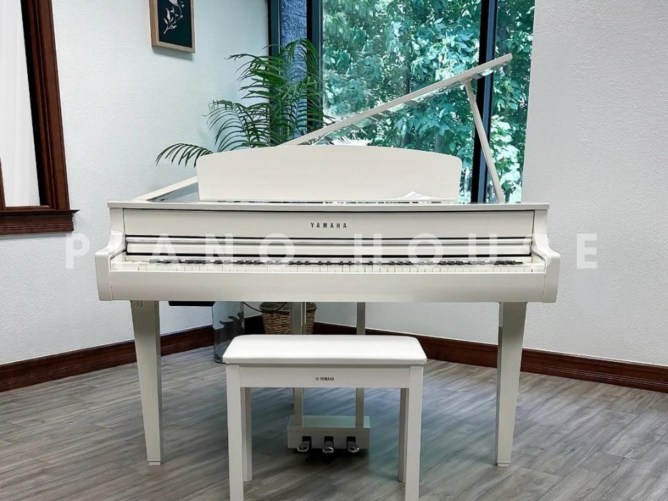 Cận cảnh YAMAHA CLP-765GP WH (USED) tại Piano House
