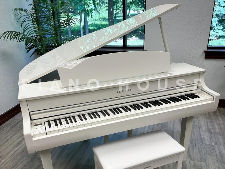 YAMAHA CLP-765GP WH (USED) - Góc nhìn thực tế 6