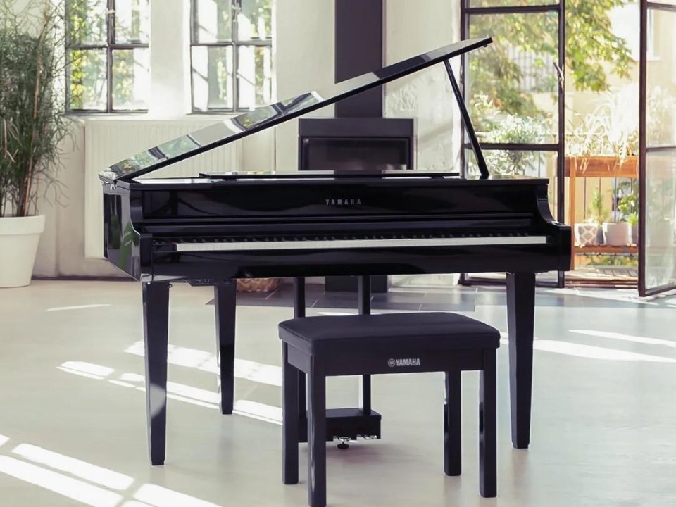 YAMAHA CLP-765GP PE - Ảnh thực tế 3