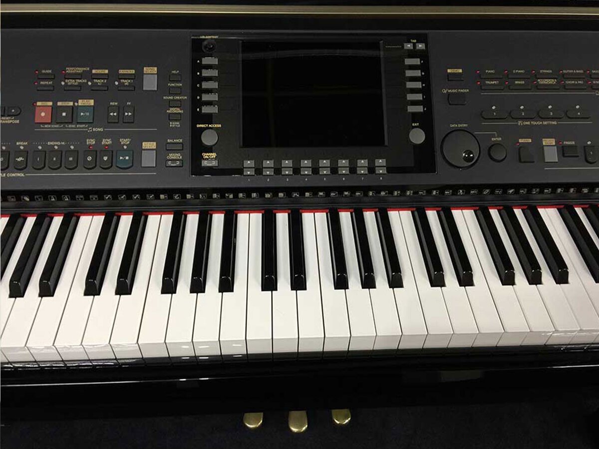 Hình ảnh chi tiết YAMAHA CVP-303 R góc chụp 2