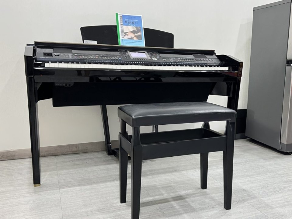 YAMAHA CVP-505 PE - Ảnh thực tế 3