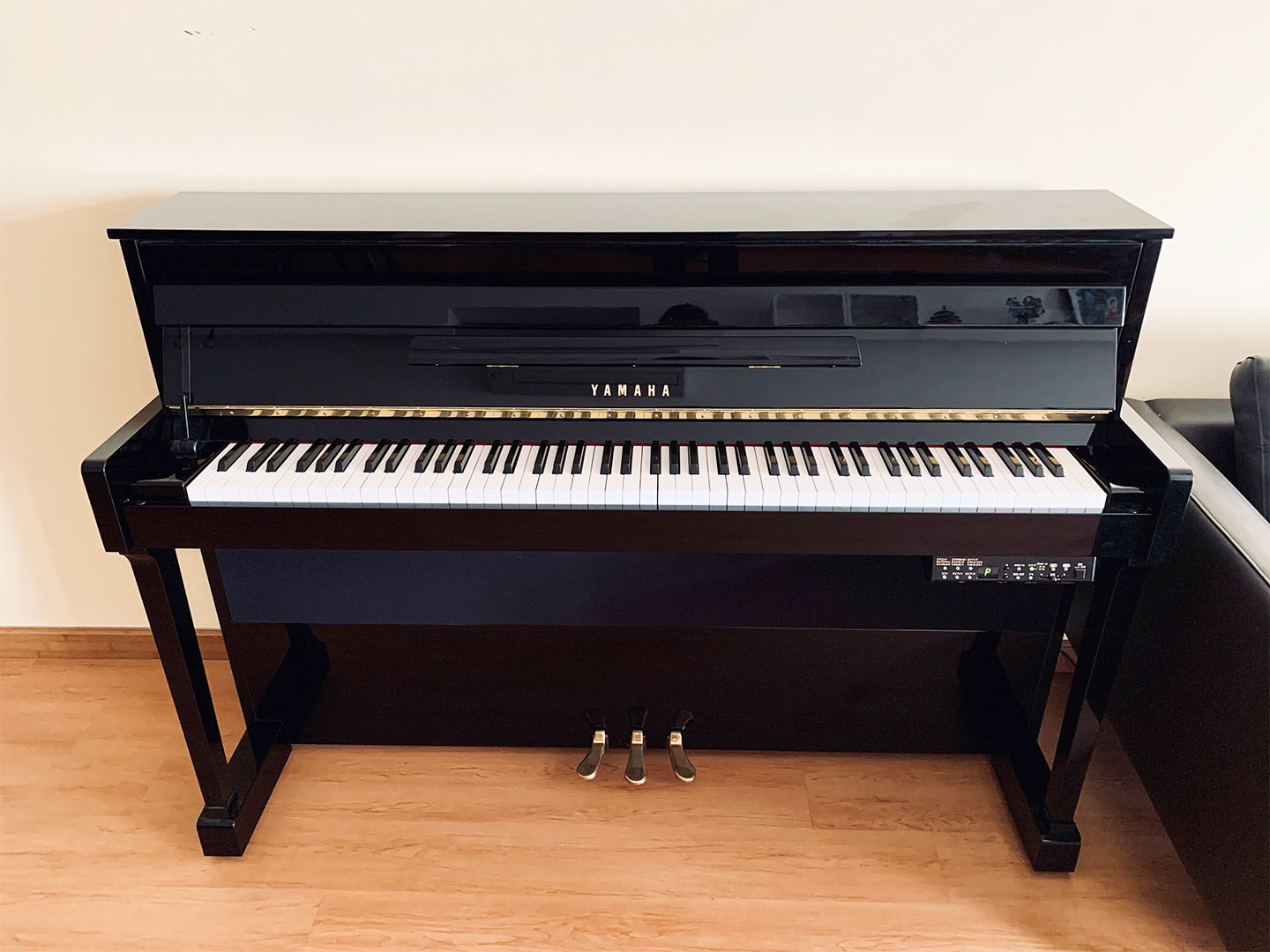 đàn piano yamaha dup 20