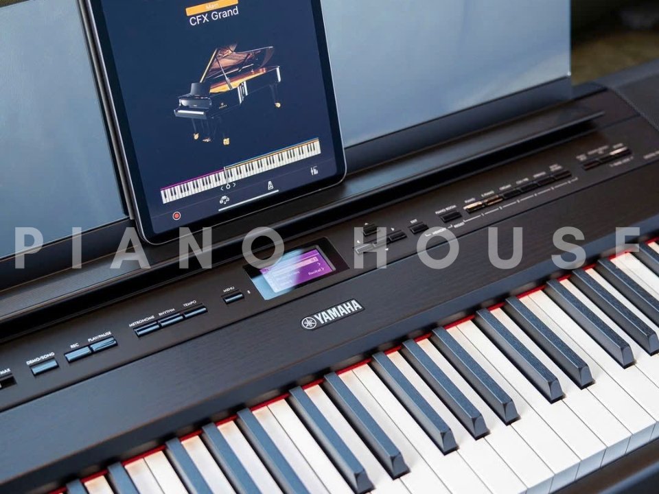 YAMAHA P-525 BK - Ảnh thực tế 3