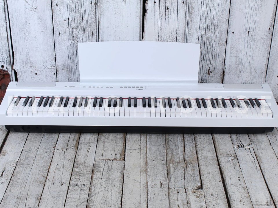 YAMAHA P-125A WH - Ảnh thực tế 3