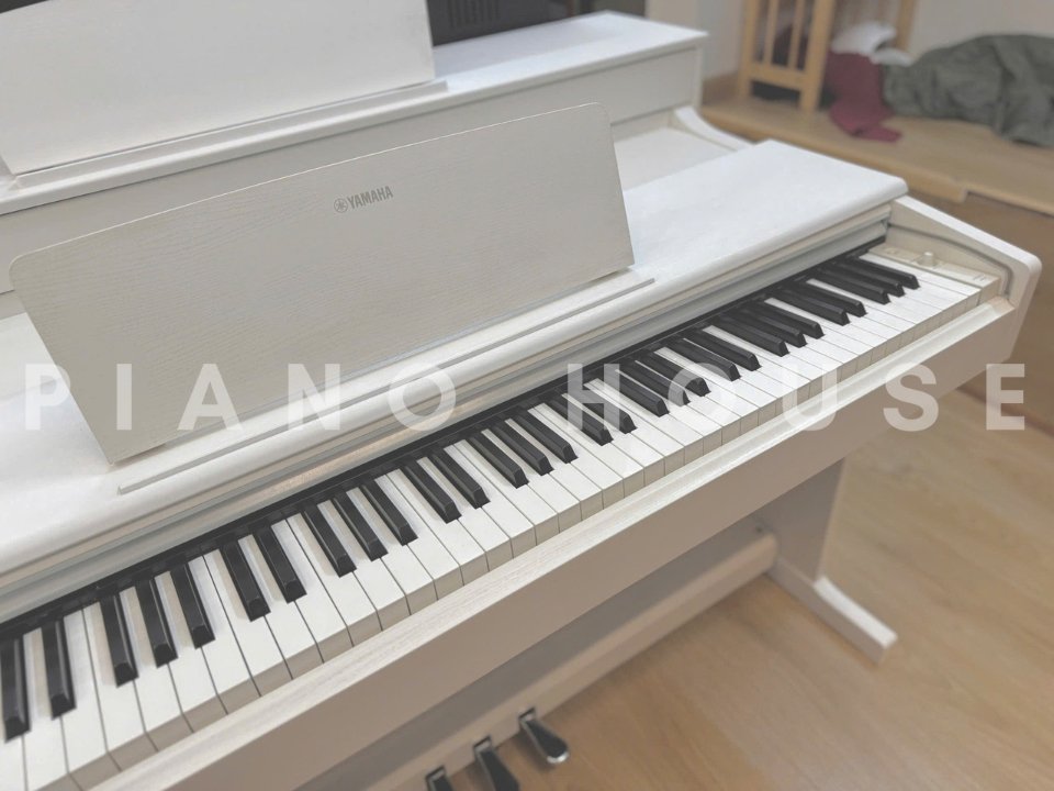 Cận cảnh YAMAHA YDP-144 WH (USED) tại Piano House
