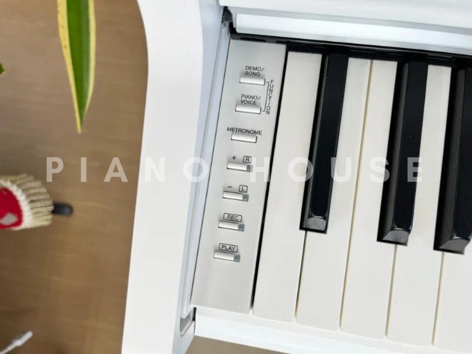 YAMAHA YDP-164 WH (Used) - Góc nhìn thực tế 6