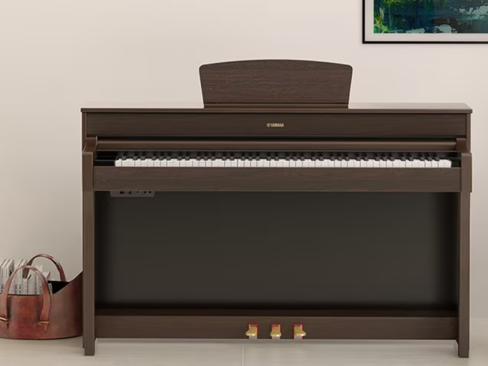 YAMAHA YDP-184 R - Ảnh thực tế 3