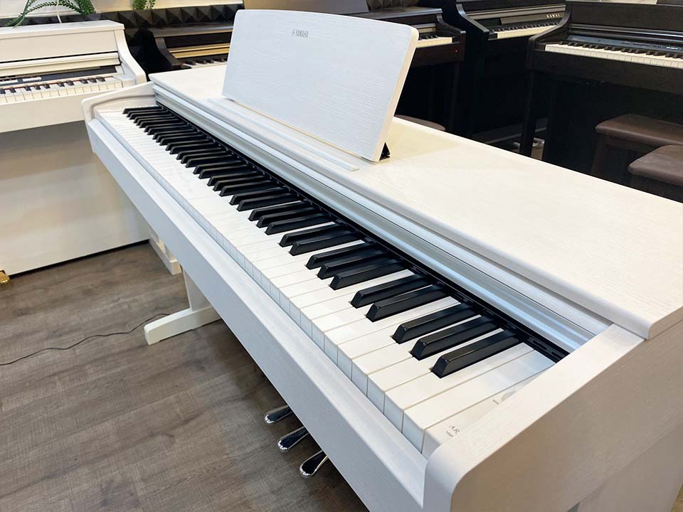 YAMAHA YDP-143 WH - Ảnh thực tế 3