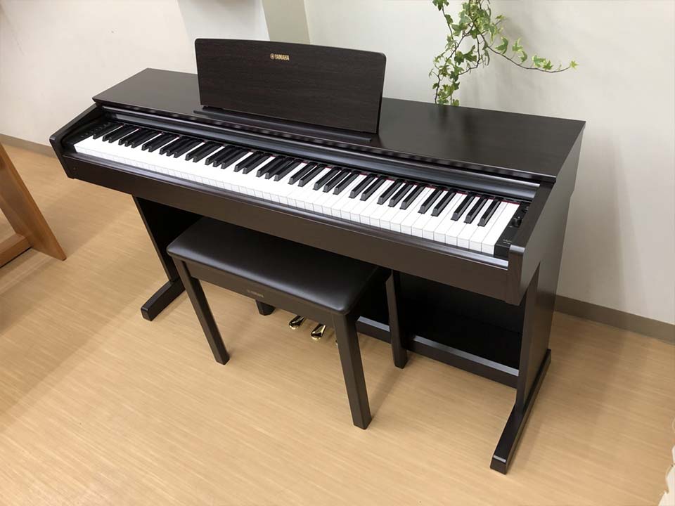 YAMAHA YDP-143 R - Ảnh thực tế 3
